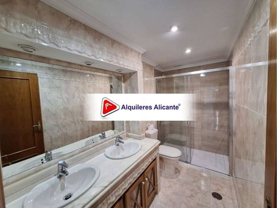 Foto 2 de Pis en lloguer a Ensanche - Diputación de 4 habitacions amb piscina i garatge