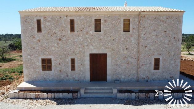 Foto 2 de Casa rural en venda a calle Des Pinaret Gran de 4 habitacions amb terrassa i piscina