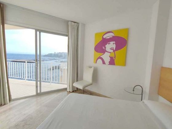 Foto 2 de Alquiler de piso en Sant Agustí de 2 habitaciones con terraza y piscina