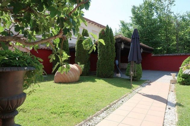 Foto 1 de Xalet en venda a Villar del Olmo de 5 habitacions amb terrassa i piscina