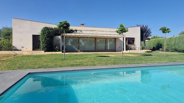 Foto 2 de Xalet en venda a Villar del Olmo de 4 habitacions amb piscina i garatge