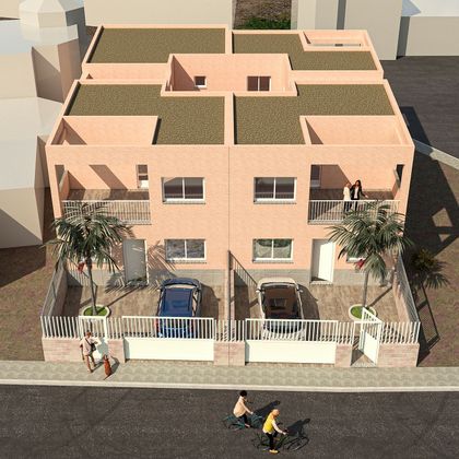Foto 1 de Casa adosada en venta en Miranda de 3 habitaciones con terraza y garaje