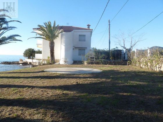 Foto 1 de Casa rural en venta en Les Cases d'Alcanar de 5 habitaciones con terraza y jardín