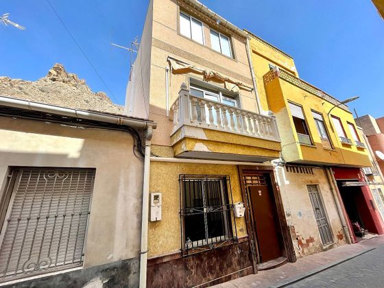 Foto 2 de Casa adossada en venda a calle San Pascual de 4 habitacions i 154 m²