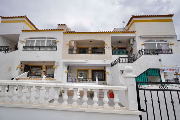 Foto 2 de Pis en venda a calle Melocotonero de 2 habitacions amb terrassa i piscina