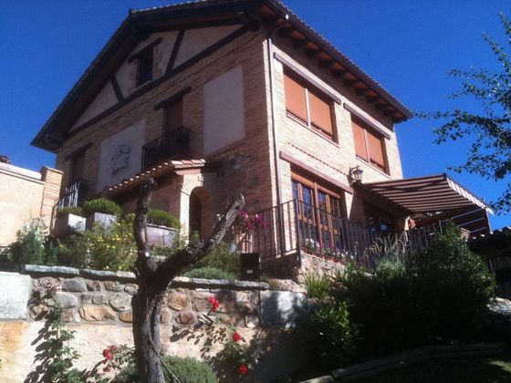 Foto 1 de Casa en venda a Garrafe de Torío de 3 habitacions amb terrassa i calefacció