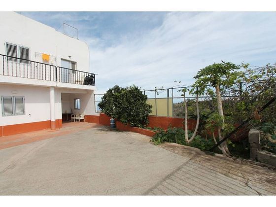 Foto 2 de Piso en venta en Santa María de Guía de 2 habitaciones con garaje y balcón
