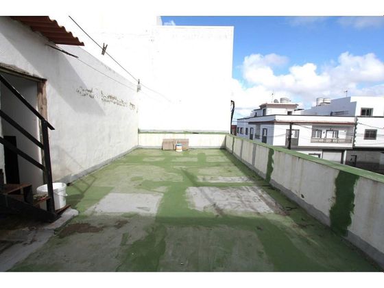 Foto 1 de Pis en venda a Moya de 2 habitacions amb terrassa