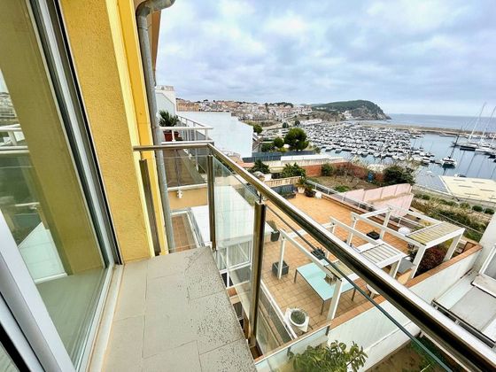 Foto 2 de Venta de ático en calle Pedro de 2 habitaciones con terraza y balcón