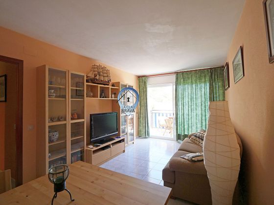 Foto 2 de Pis en venda a La Pola i Giverola - Salionç de 3 habitacions amb terrassa i piscina