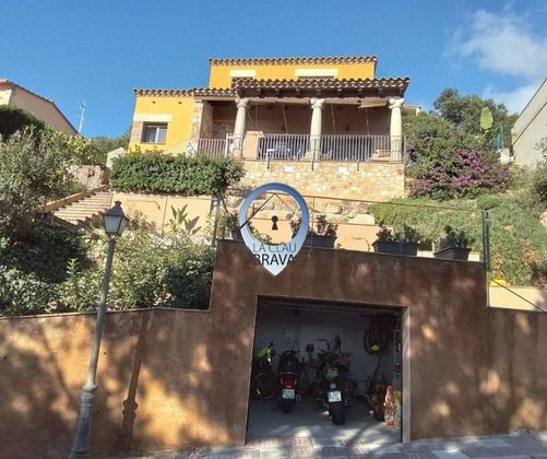 Foto 1 de Venta de chalet en Santa Cristina d'Aro de 3 habitaciones con terraza y piscina