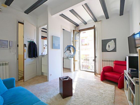 Foto 2 de Àtic en venda a Centre - Sant Feliu de Guíxols de 2 habitacions amb terrassa i balcó