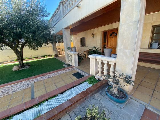 Foto 2 de Xalet en venda a Montoliu de Lleida de 4 habitacions amb terrassa i piscina