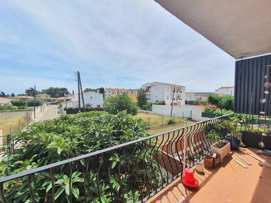 Foto 1 de Pis en venda a Escala, L´ de 2 habitacions amb terrassa i garatge