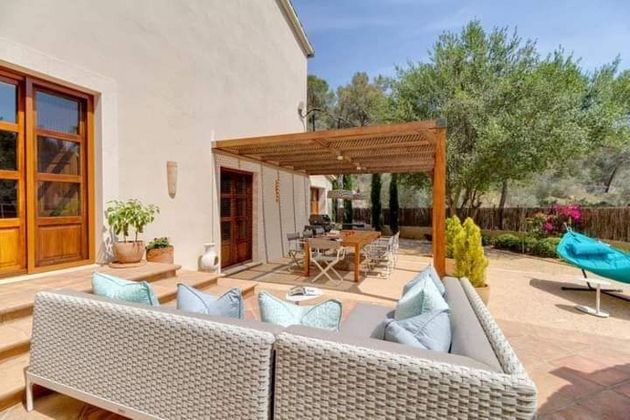 Foto 1 de Venta de casa rural en Calvià de 4 habitaciones con terraza y piscina