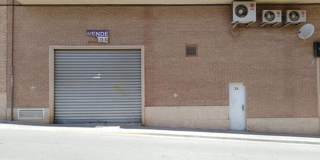 Foto 2 de Local en venta en Riba-roja de Túria con terraza y ascensor