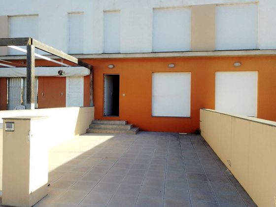 Foto 2 de Casa en venta en Oliva Playa de 3 habitaciones con terraza y balcón