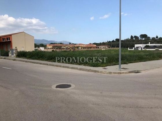 Foto 1 de Venta de terreno en Sant Climent Sescebes de 682 m²