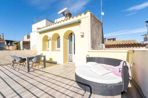 Foto 1 de Casa rural en venda a Sant Pere Pescador de 4 habitacions amb terrassa i balcó