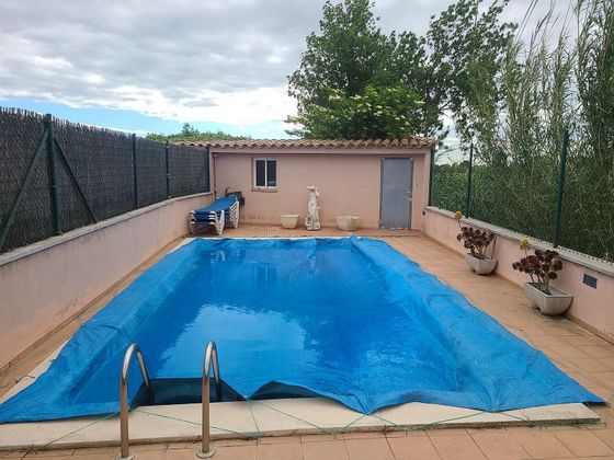 Foto 1 de Chalet en venta en Avinyonet de Puigventós de 3 habitaciones con terraza y piscina