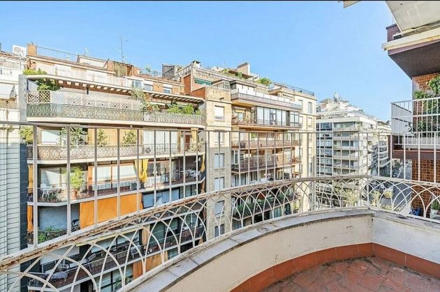Foto 2 de Venta de piso en Sant Gervasi - La Bonanova de 4 habitaciones con balcón y aire acondicionado