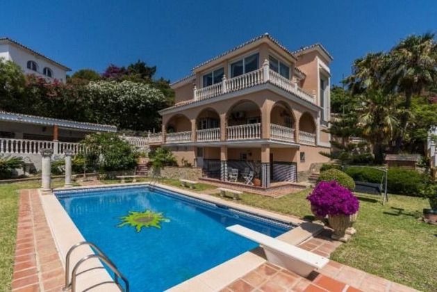 Foto 1 de Xalet en venda a Torremuelle de 6 habitacions amb terrassa i piscina