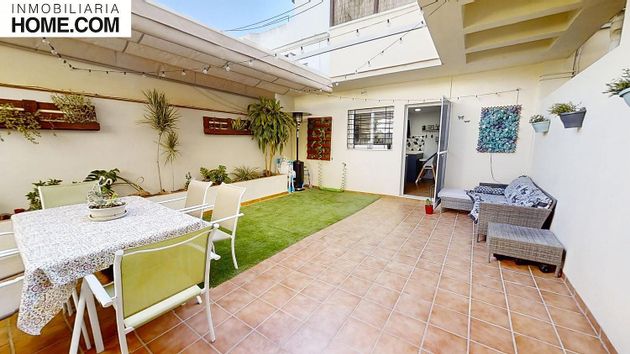 Foto 2 de Piso en venta en Centro - Alhaurín de la Torre de 3 habitaciones con terraza y aire acondicionado