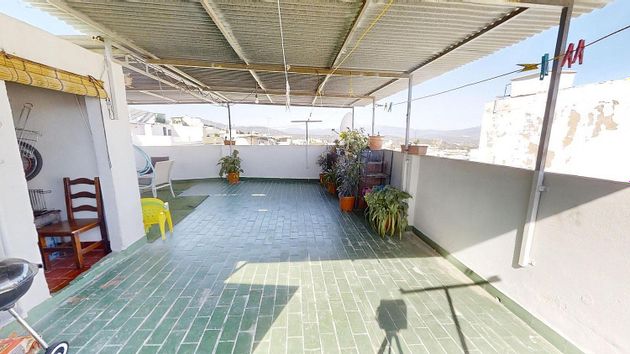 Foto 2 de Venta de chalet en calle Benaoján de 4 habitaciones con terraza y balcón