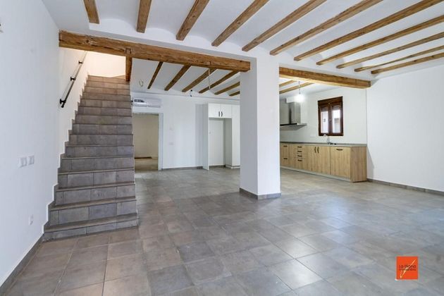 Foto 1 de Casa en venda a Santa Bàrbara de 5 habitacions amb terrassa i garatge