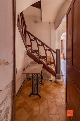 Foto 2 de Casa en venda a Santa Bàrbara de 5 habitacions amb terrassa i balcó