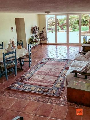 Foto 1 de Venta de casa en Montsià de Mar de 4 habitaciones con piscina y jardín