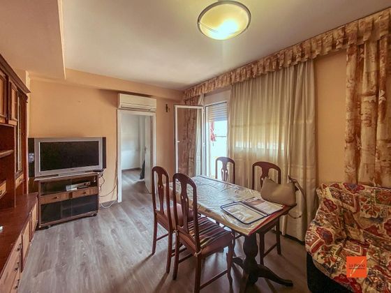Foto 2 de Àtic en venda a Centre - Tortosa de 4 habitacions amb terrassa i aire acondicionat