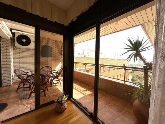 Foto 2 de Àtic en venda a Sant Joan - Molí del Vent de 4 habitacions amb terrassa i aire acondicionat