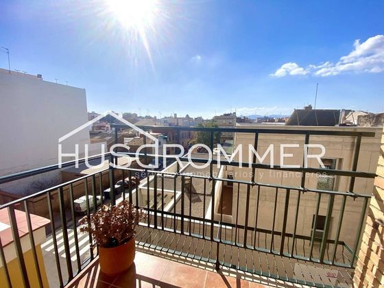 Foto 2 de Pis en venda a El Pilar de 3 habitacions amb balcó i aire acondicionat