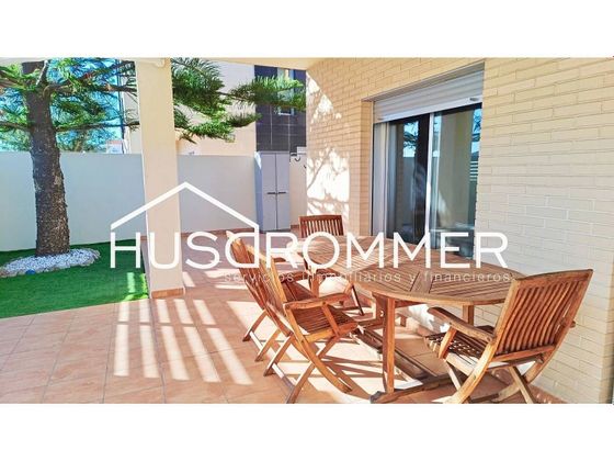 Foto 2 de Casa en venda a Playa de Almazora-Ben Afeli de 4 habitacions amb terrassa i piscina