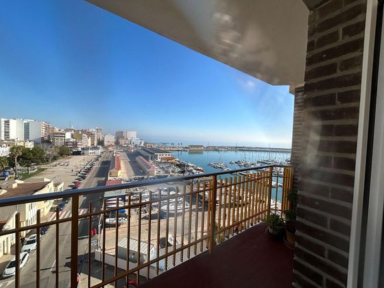 Foto 2 de Pis en venda a Casco Urbano de 4 habitacions amb terrassa i balcó