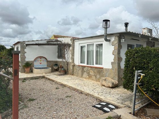 Foto 2 de Casa rural en venda a Boverals - Saldonar de 2 habitacions amb piscina i jardí