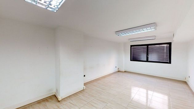 Foto 2 de Oficina en venda a Arxiduc - Bons Aires de 149 m²