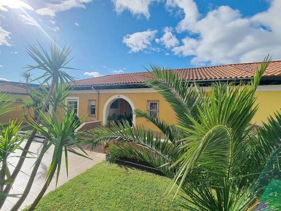 Foto 1 de Casa en venda a Cerezo - Aspla - Torres de 4 habitacions amb terrassa i piscina