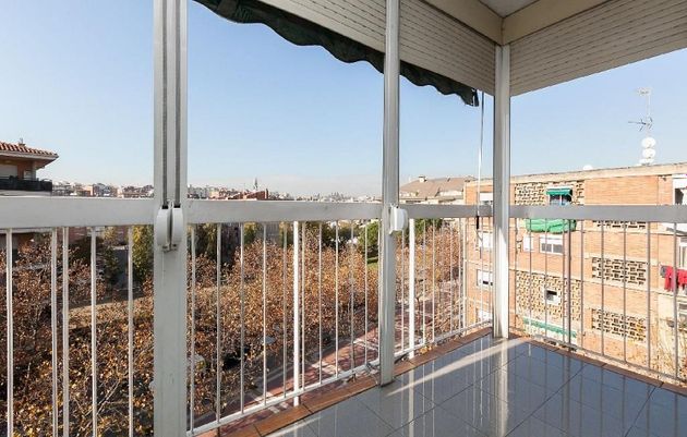 Foto 1 de Pis en venda a Santa Perpètua de Mogoda de 3 habitacions amb terrassa i balcó
