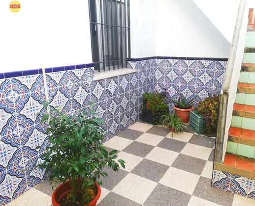 Foto 1 de Xalet en venda a Lepe ciudad de 3 habitacions amb aire acondicionat