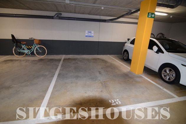 Foto 1 de Garatge en venda a Vallpineda - Santa Bàrbara de 13 m²