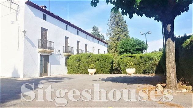 Foto 2 de Casa rural en venta en Castellet i la Gornal de 9 habitaciones con terraza y piscina