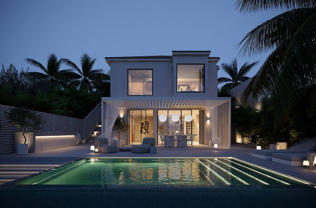 Foto 2 de Xalet en venda a Puerto Banús de 5 habitacions amb terrassa i piscina