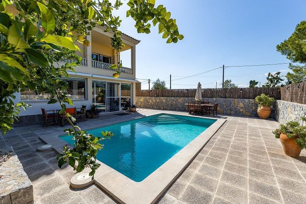 Foto 2 de Chalet en venta en Establiments - Son Espanyol - Son Sardina de 7 habitaciones con terraza y piscina