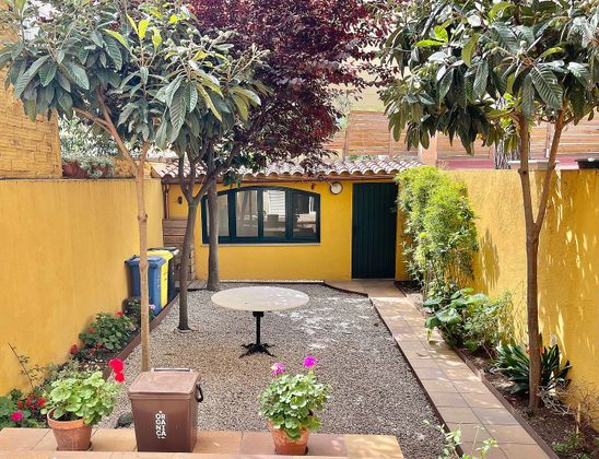 Foto 1 de Xalet en venda a Sant Andreu de Palomar de 6 habitacions amb terrassa i jardí