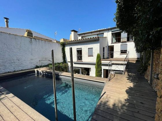 Foto 2 de Casa en venta en calle Del Castell de 3 habitaciones con terraza y piscina
