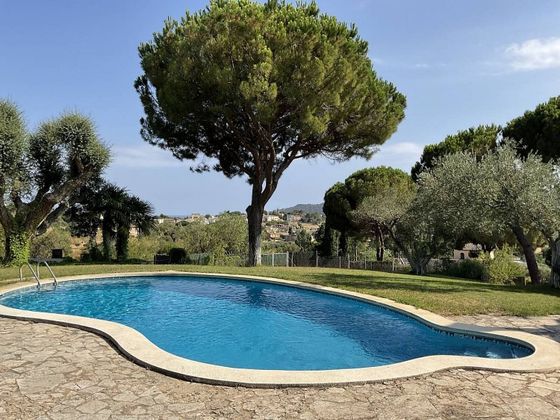 Foto 1 de Casa en venda a Mas Pere-Río de Oro de 8 habitacions amb terrassa i piscina
