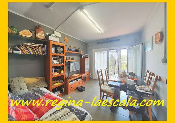 Foto 2 de Pis en venda a calle Lleida de 2 habitacions amb terrassa i aire acondicionat