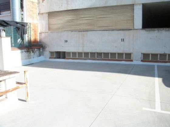 Foto 2 de Garaje en alquiler en Eixample Nord – La Devesa de 15 m²